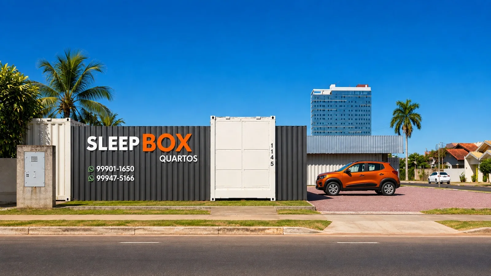 Fachada da Sleep Box Sinop com quartos em containers